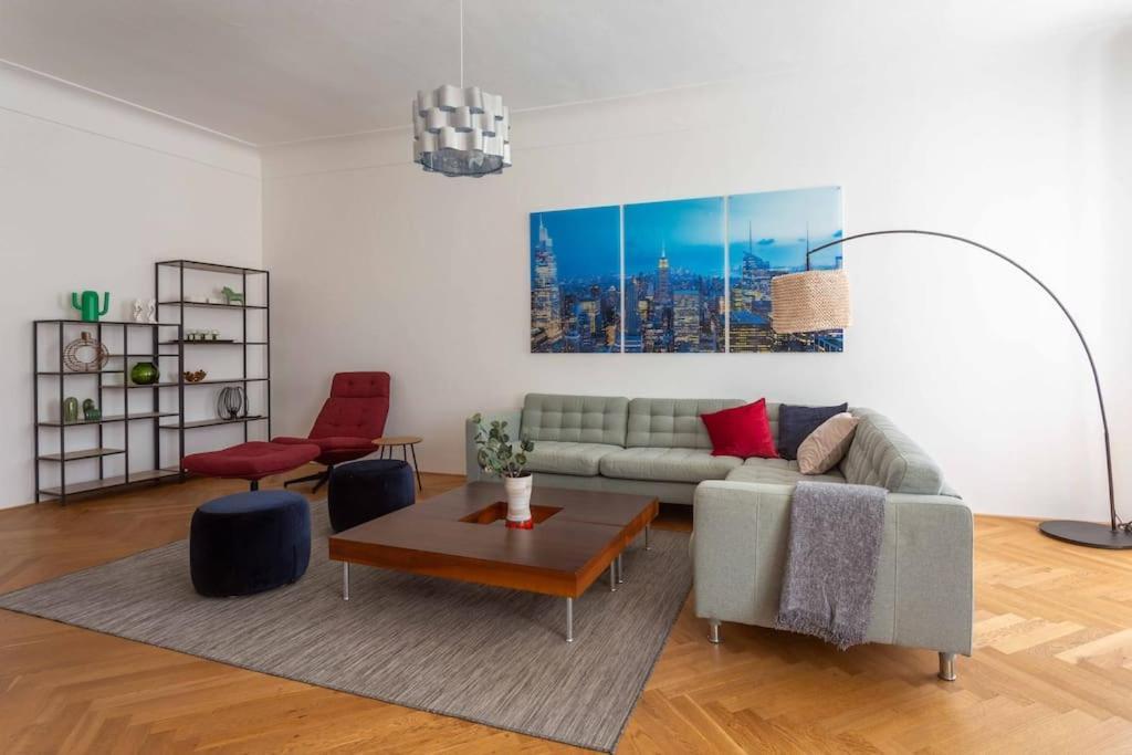 Traumhafte Wohnung Fuer 6 Pers. メルク エクステリア 写真